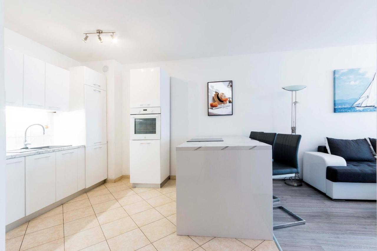 Apartment Elena Πούλα Εξωτερικό φωτογραφία